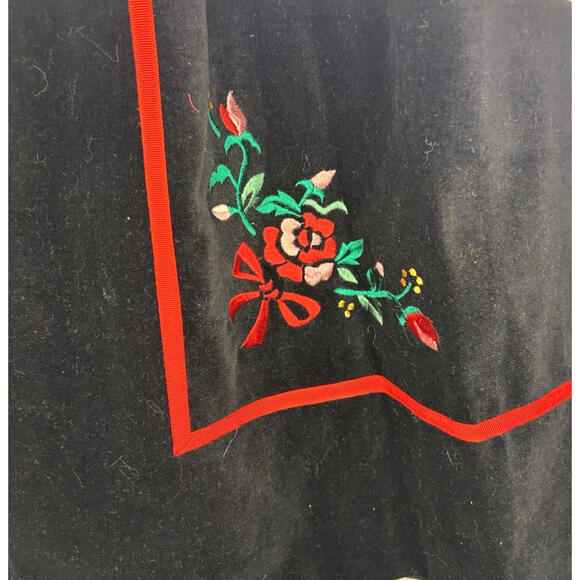 Vtg 90's Susan Bristol Black Velvet A-Line Skirt Red Rose Embroidery Sz 8 EUC - Picture 2 of 4